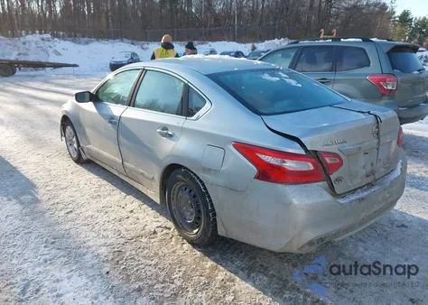 2016 Nissan Altima 2.5 S z USA, uszkodzony, nr VIN 1N4AL3AP5GC125843